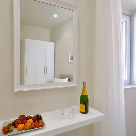 Nv Luxury * Corfu (city)